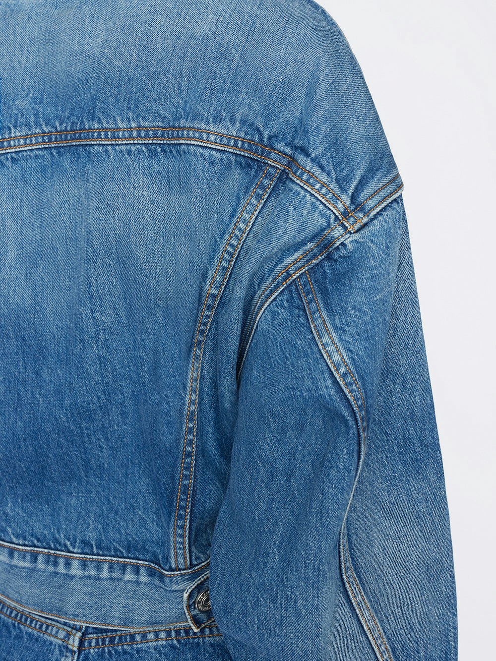 jacket back view alt:fit2